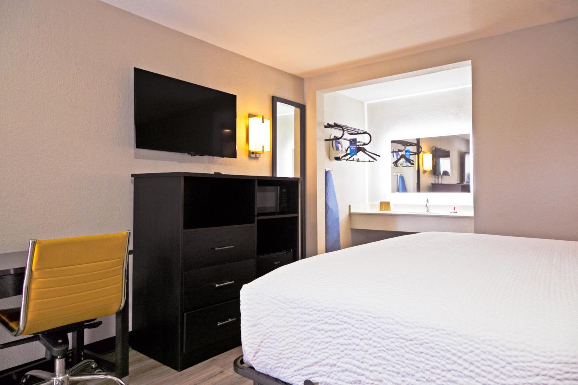 Days Inn By Wyndham Augusta Near Fort Gordon المظهر الخارجي الصورة